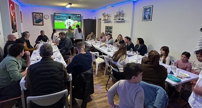 Batı Trakya Türkleri Almanya’nın Viersen şehrindeki iftar sofrasında buluştu