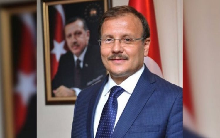 Cumhurbaşkanı Erdoğan’dan Hakan Çavuşoğlu’na yeni görev