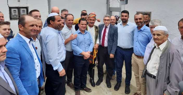 Başkonsolos Ömeroğlu, Domruköyü ziyaret etti