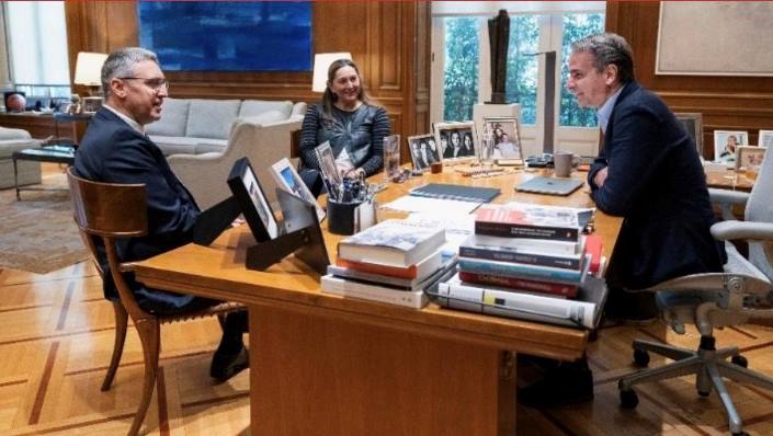 Büyükelçi Özügergin’den, Başbakan Miçotakis’e veda ziyareti