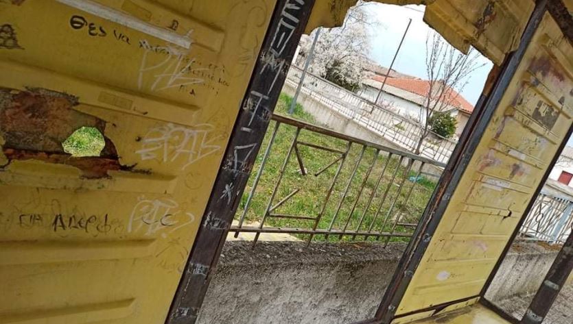 Gravanis: “Gümülcine Belediye Başkanı şehir ve köy sakinleriyle ‘alay’ ediyor”