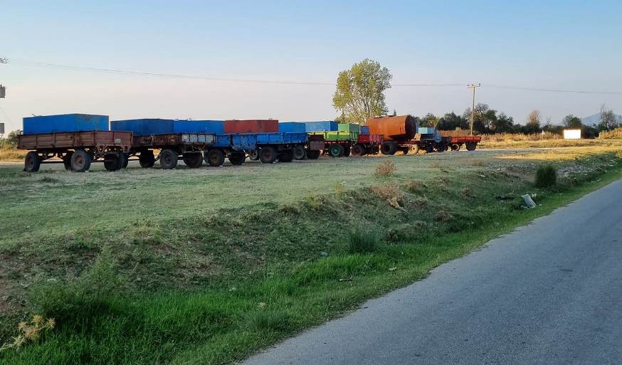 Domruköy halkı olası yangın ihtimaline karşı tedbir aldı