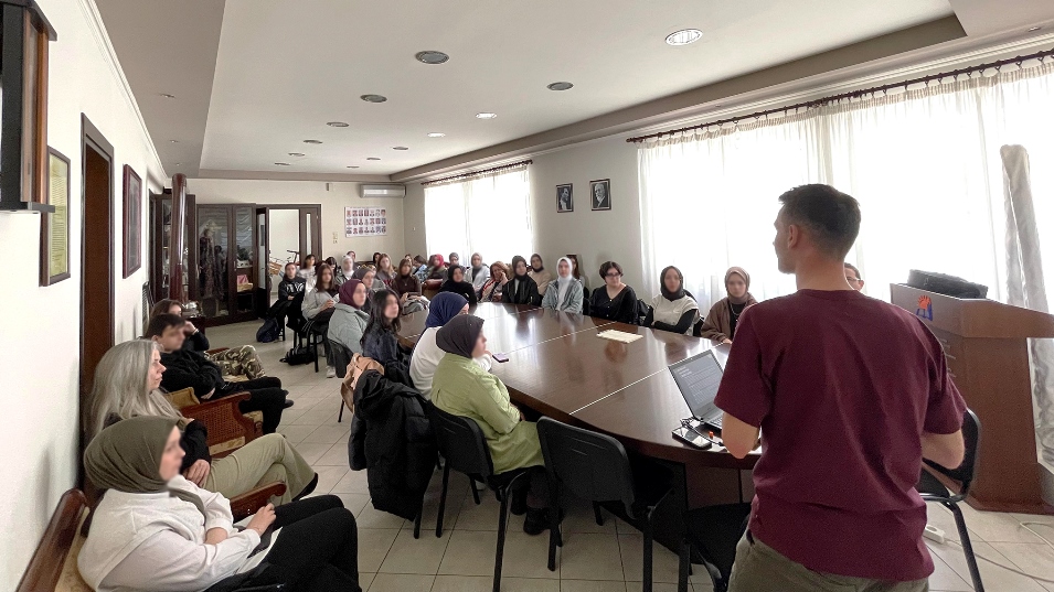 BTAYTD, sağlıklı yaşam farkındalığı etkinliklerinin son oturumunu gerçekleştirdi