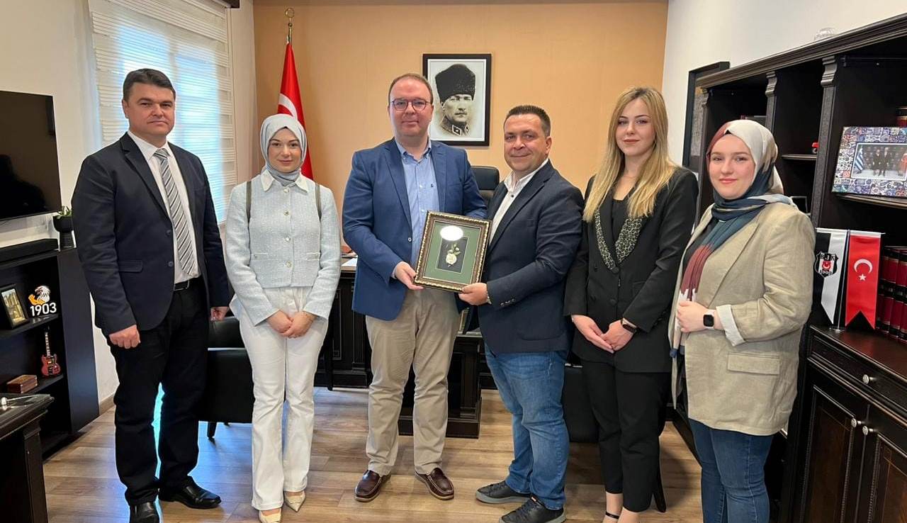 GTGB yönetiminden Başkonsolos Ünal’a ziyaret