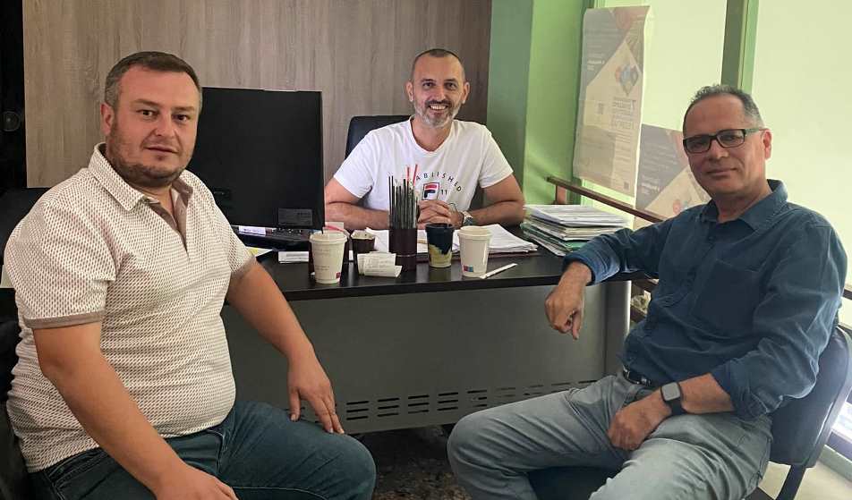 Gümülcine’de Dr. Devrim Oskay’dan arıcılık üzerine bilgilendirme toplantısı