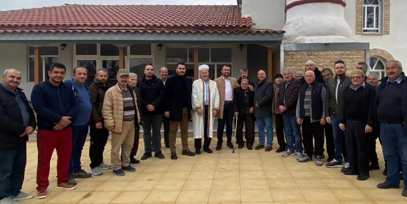 DEB Partisi Bıyıklıköyde soydaşlarla bir araya geldi