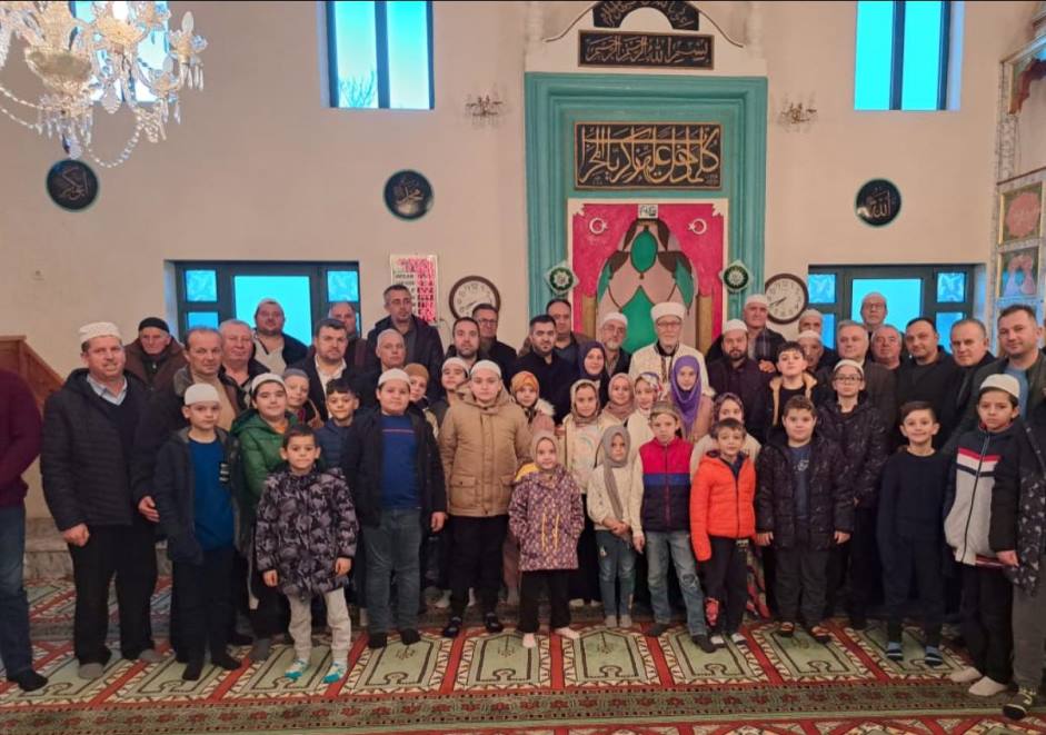‘Çocuğunu Al Sabah Namazına Gel’ programı Küçük Müsellim’de devam etti
