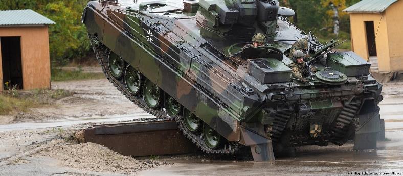 Miçotakis Alman tanklarını Türkiye sınırına konuşlandıracağını açıkladı