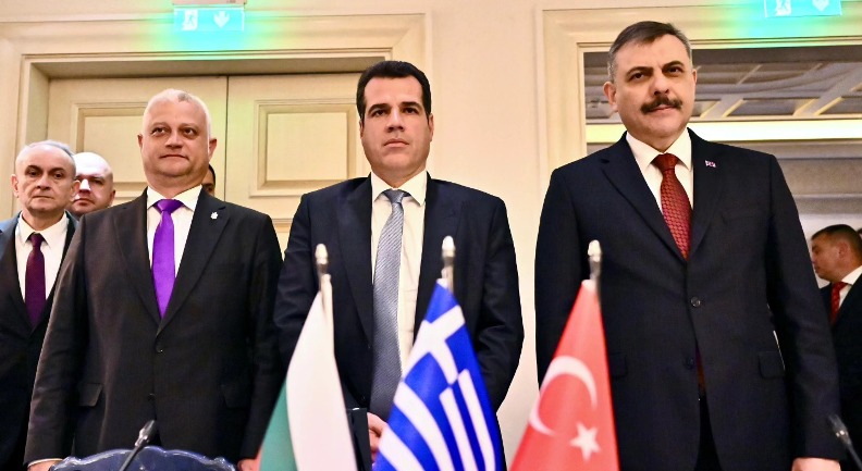 Atina’da üçlü zirve: “Türkiye, Yunanistan ve Bulgaristan’dan düzensiz göçle ortak mücadele kararı”