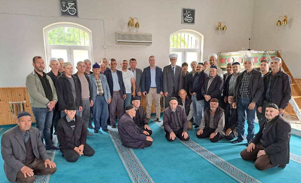 Başkonsolos Ünal Hemetli köyünde soydaşlarla buluştu