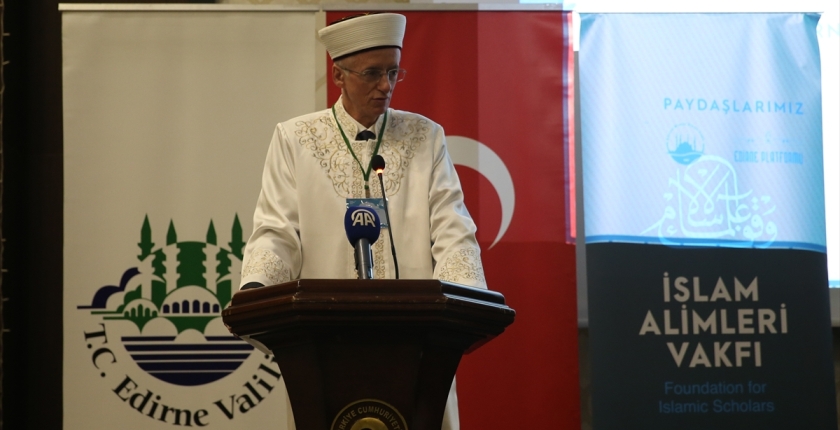 Müftü Trampa Edirne merkezli "Balkan Araştırmaları Merkezi" kurulmasını önerdi