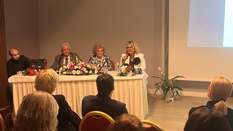 Öğretmen Emine Tahsin’in, ‘İşte Benim Hayatım’ adlı kitabı tanıtıldı