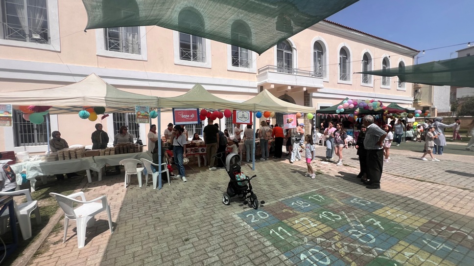 İdadiye Azınlık İlkokulundaki öğrenci şenliği yoğun katılımla gerçekleşti