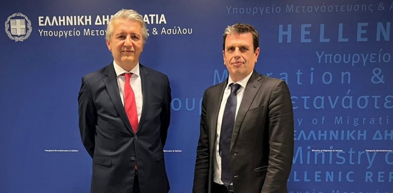 Atina Büyükelçisi Erciyes, Göç Bakanı Keridis ile bir araya geldi