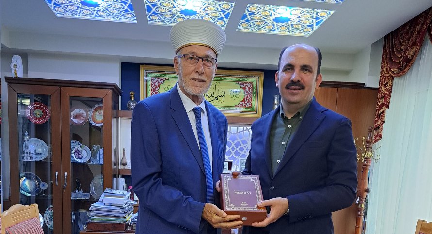 Konya Büyükşehir Belediye Başkanı Altay’dan müftü Şerif’e ziyaret