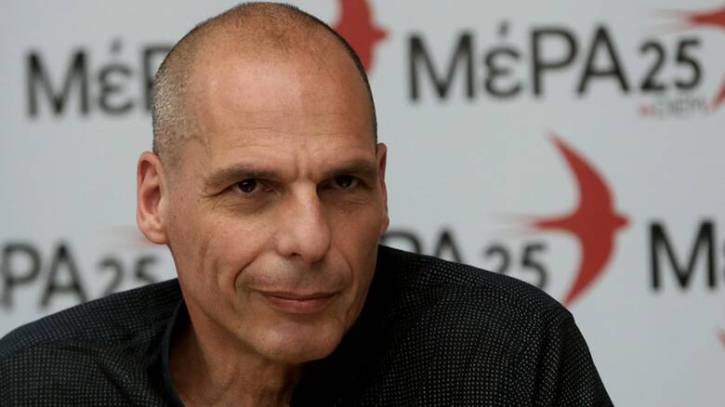 Mera25’nin lideri Varufakis saldırıya uğradı