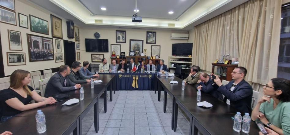 Macaristan’dan akademisyenler İskeçe Türk Birliği’ni ziyaret etti