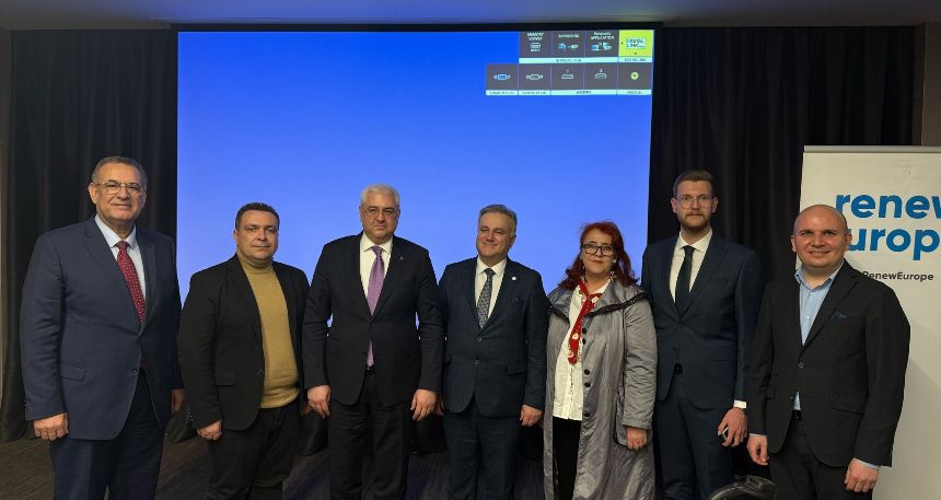 Batı Trakya’dan heyet Bulgaristan’da Dil, Kültür, Din ve Sanat temalı 9. Türkçe Çalıştayı’na katıldı