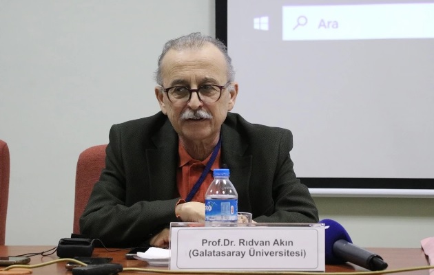 Rıdvan Akın: “Türkiye, Türk-Yunan Nüfus Mübadelesi'ni başarıyla çözdü”