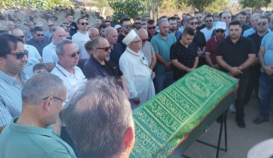 Akın İslam İbram son yolculuğuna uğurlandı