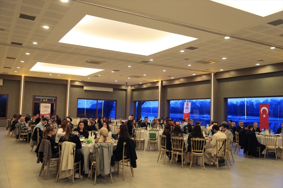 Edirne'de uluslararası öğrenciler iftarda bir araya geldi