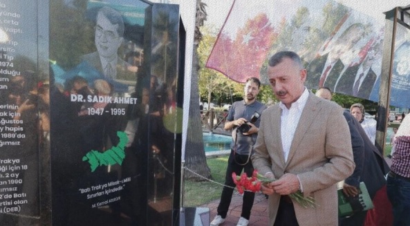 Dr. Sadık Ahmet Anıtı İzmit’te açıldı