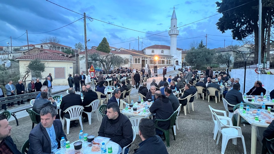 Durhasanlar köyünde iftar