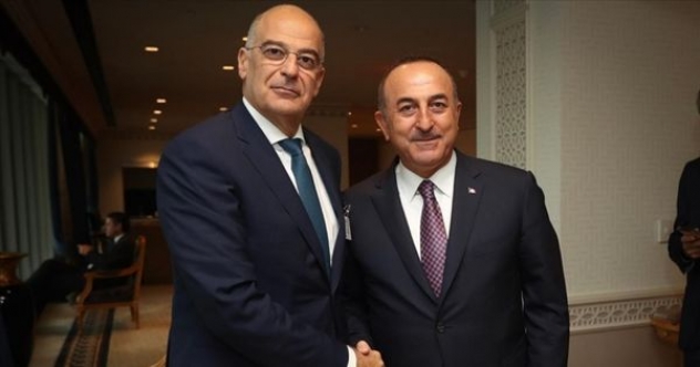 Türkiye Dışişleri Bakanı Çavuşoğlu, Dendias ile telefonda görüştü