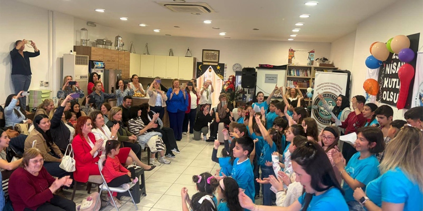 Rodos’ta 23 Nisan coşkusu: Çocuklar bayramı neşeyle kutladı