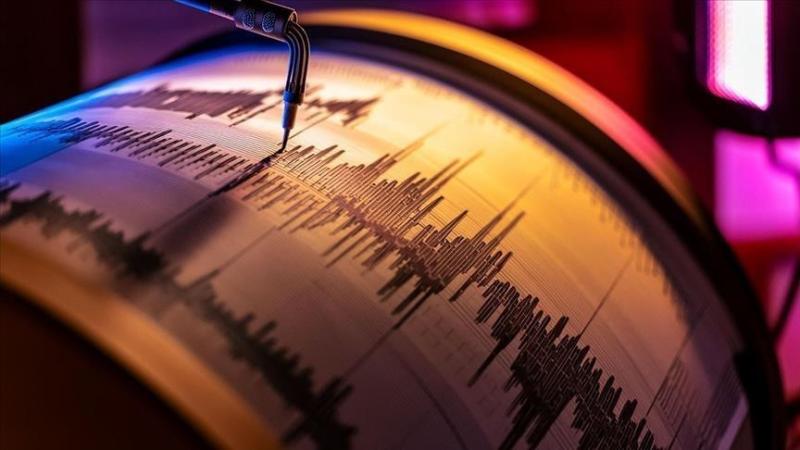 Balıkesir'de 6,1 büyüklüğünde deprem