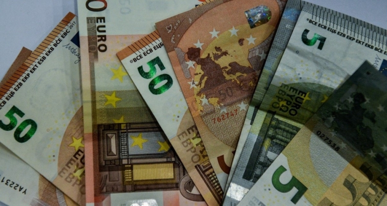 Masada 250 euroluk Paskalya hediyesi var
