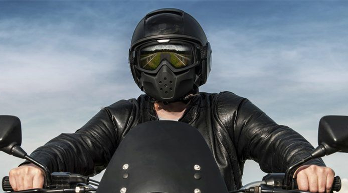 Polis kask takmayan motosiklet sürücüleri için ‘Sıfır Tolerans’ kampanyası başlattı