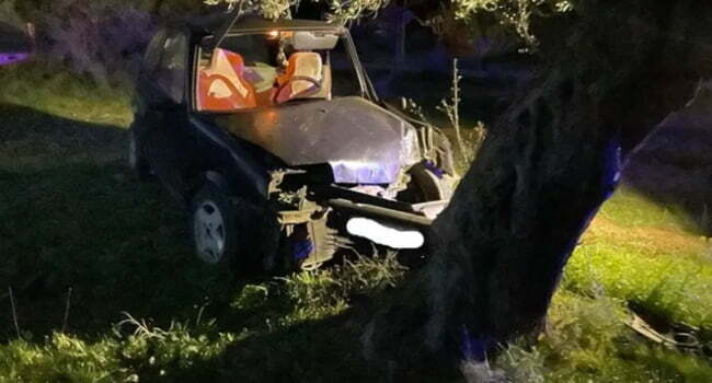 İki çift trafik kazasında hayatını kaybetti