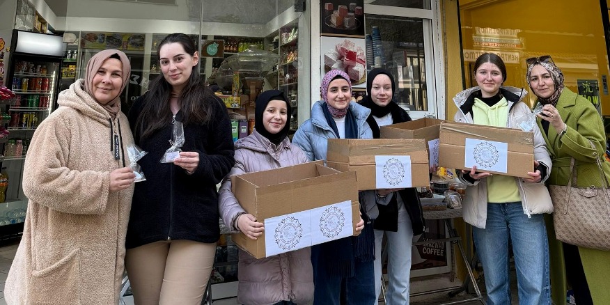 İskeçe Müftülüğü mevlid lokumu dağıttı