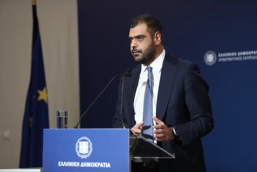 Hükümek Sözcüsü Marinakis, Netanyahu hakkında verilen tutuklama kararının yanlış olduğunu savundu