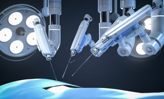Dedeağaç’ta bir ilk: Beyin tümörü ameliyatı robotla gerçekleştirildi