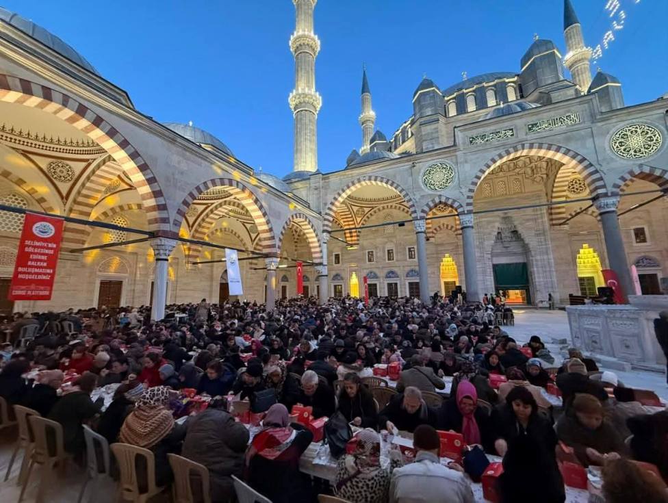 Balkanlar ve Edirneliler “Büyük Selimiye İftarı” sofrasında buluştu