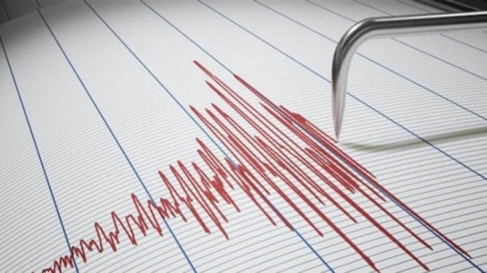 Girit’te 3,9 büyüklüğünde deprem!