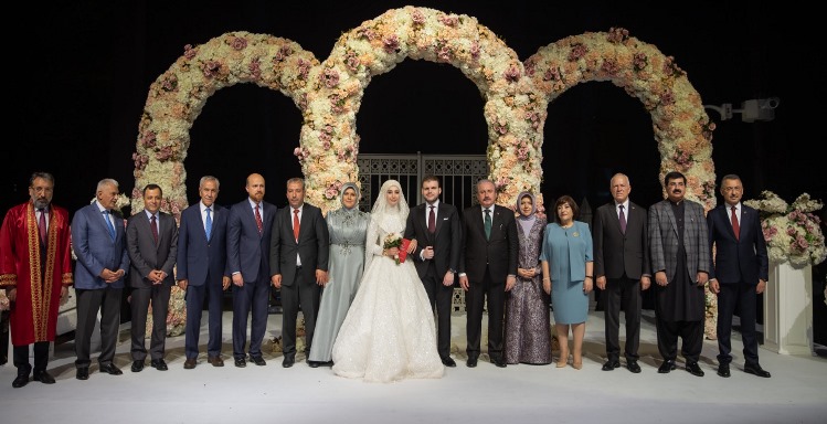 TBMM Başkanı Şentop'un oğlu Selahaddin Şentop evlendi