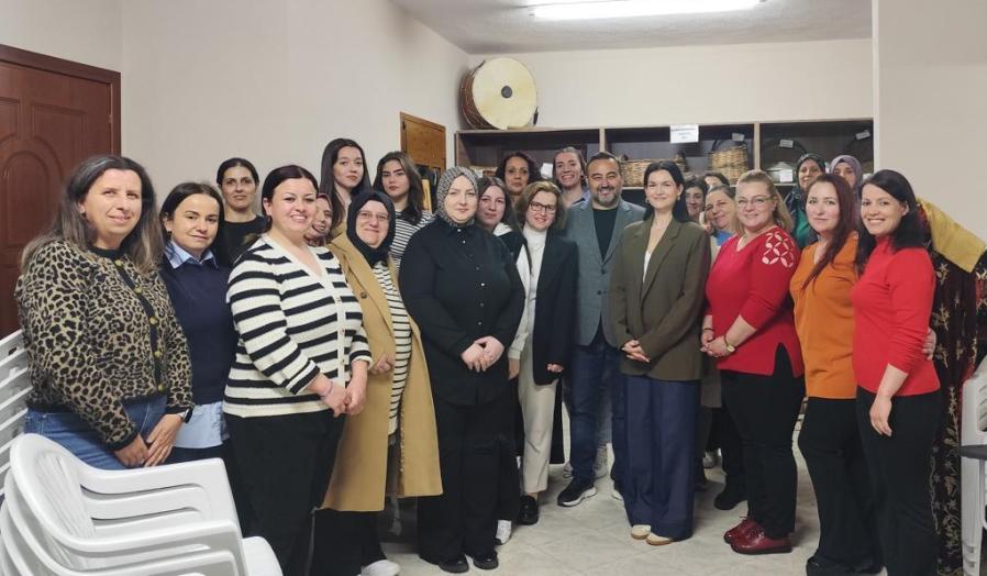 Caner İmam, Cuma Simidi Gecesi’nde kadınlarla buluştu