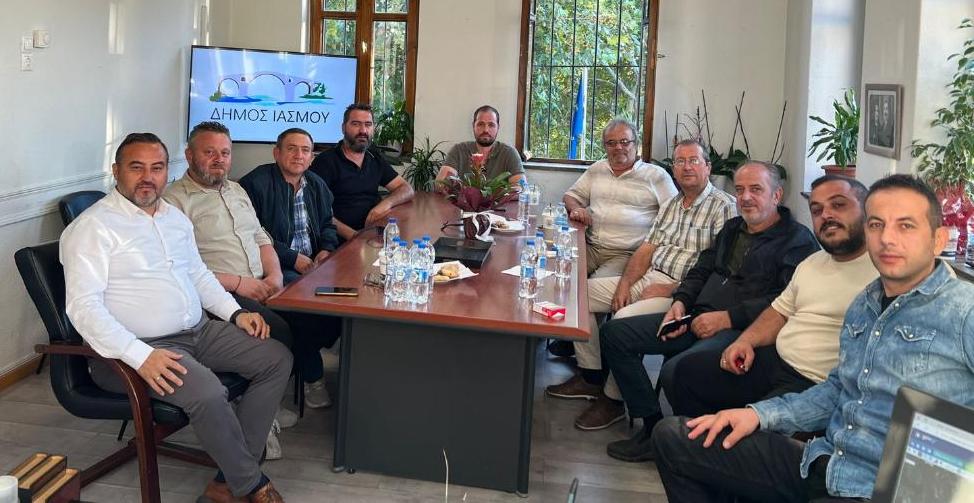 Caner İmam, arı yetiştiricilerini ağırladı