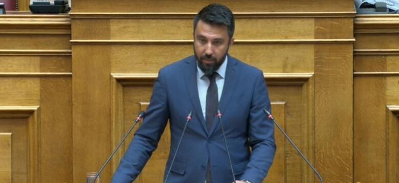 Ferhat, sınır bölgelerindeki akaryakıt bayileri ve küçük işletmelerin sorunlarını meclise taşıdı