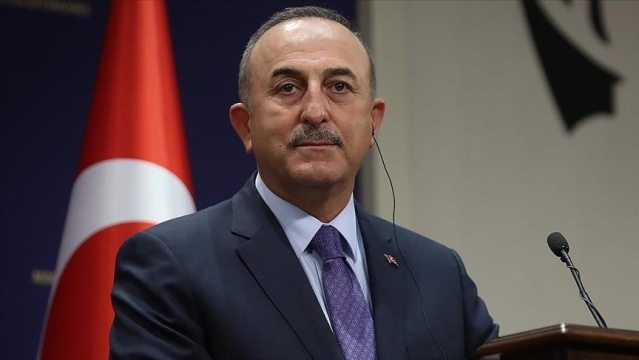 “Eğreti ata binen çabuk iner”