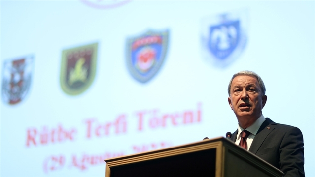 Hulusi Akar: “Bu kadar aleni şımarıklık kabul edilemez”