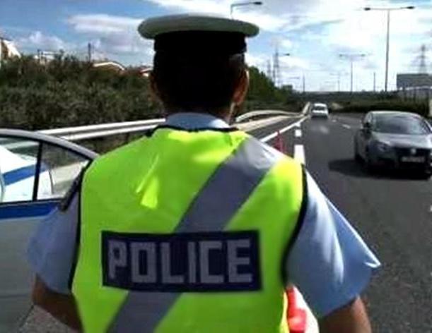 İki günlük trafik denetimlerinde 877 sürücüye ceza kesildi