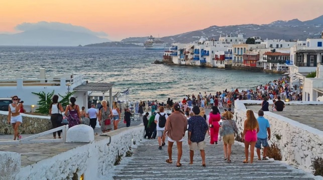 Türk turistlerin Yunanistan ekonomisine katkısı 810 milyon euro