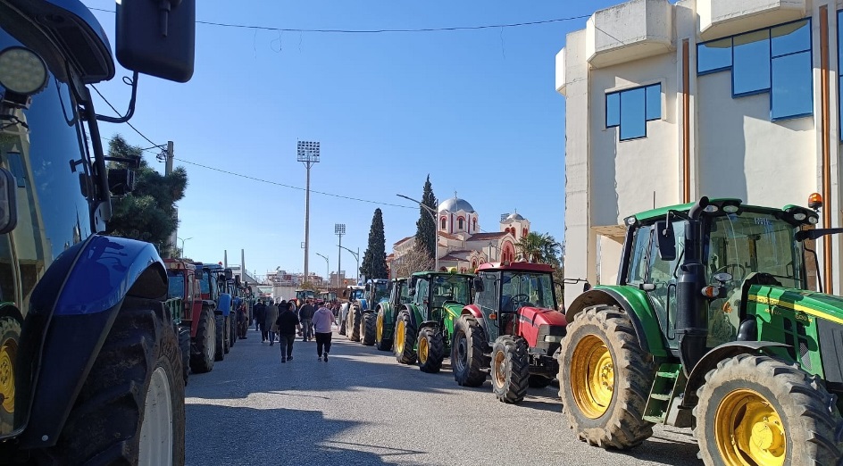 Çiftçiler Gümülcine’de eylem düzenledi