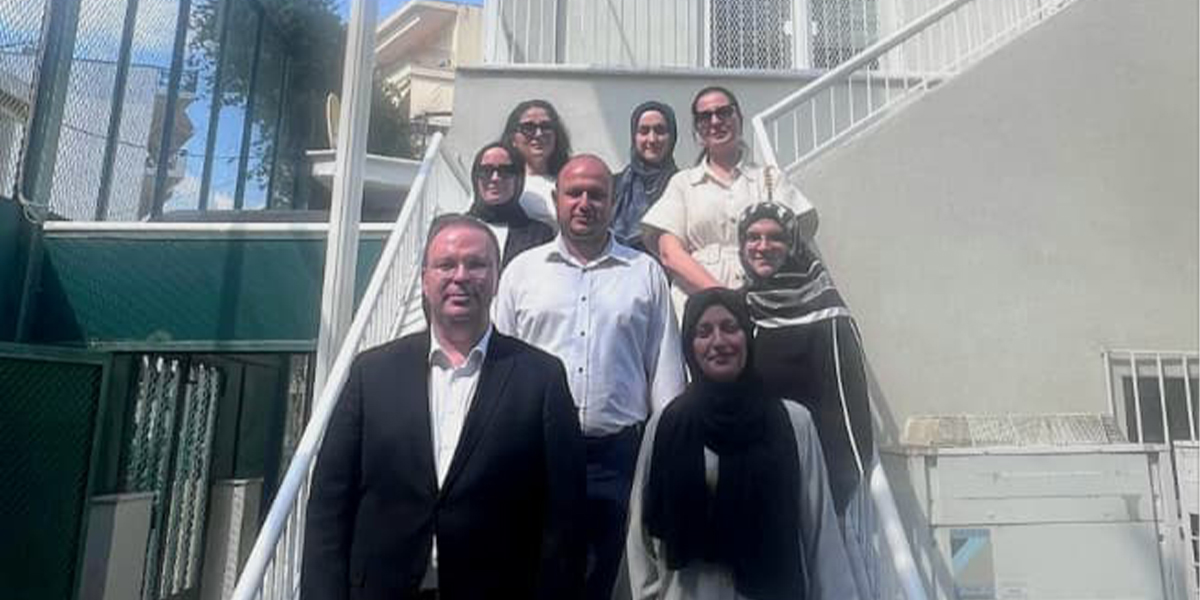 İskeçe Azınlık Ortaokulu ve Lisesi Okul Aile Birliğinden Başkonsolos Ünal’a nezaket ziyareti
