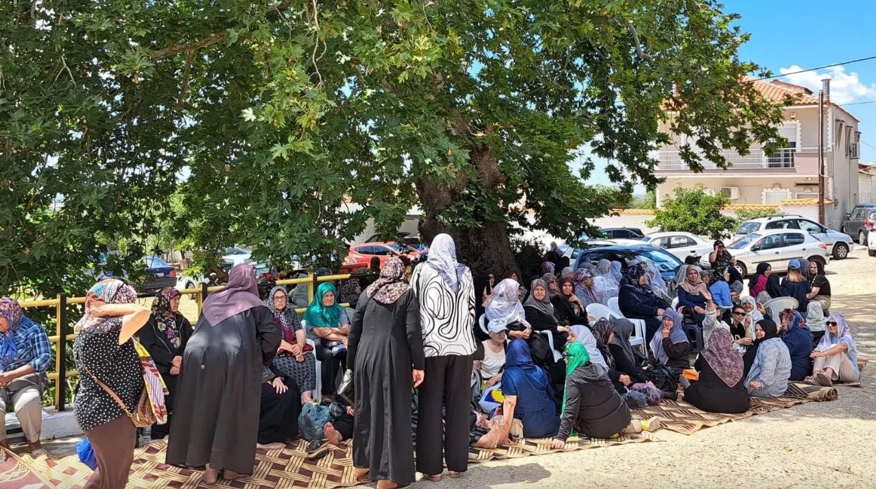 Kozlardere’de geleneksel mahya etkinliği yoğun katılımla gerçekleştirildi