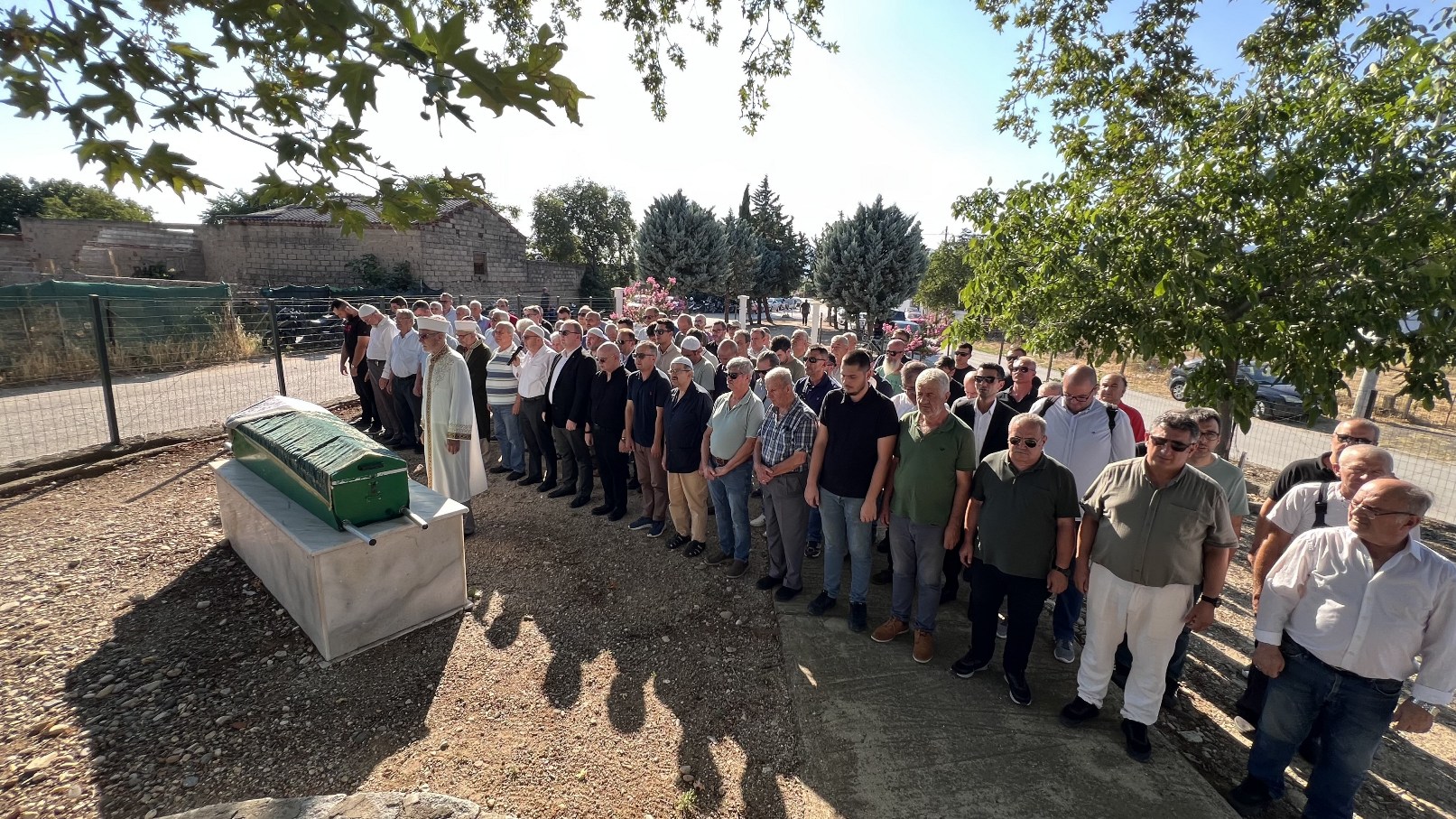 Meral Karapaça Gümülcine’de son yolculuğuna uğurlandı